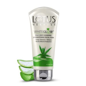 Lotus Herbals WhiteGlow 3-In-1 Deep Cleansing Facial Foam