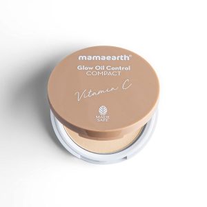 Mamaearth Glow Oil Control Compact Powder, 9gm (Crème Glow)