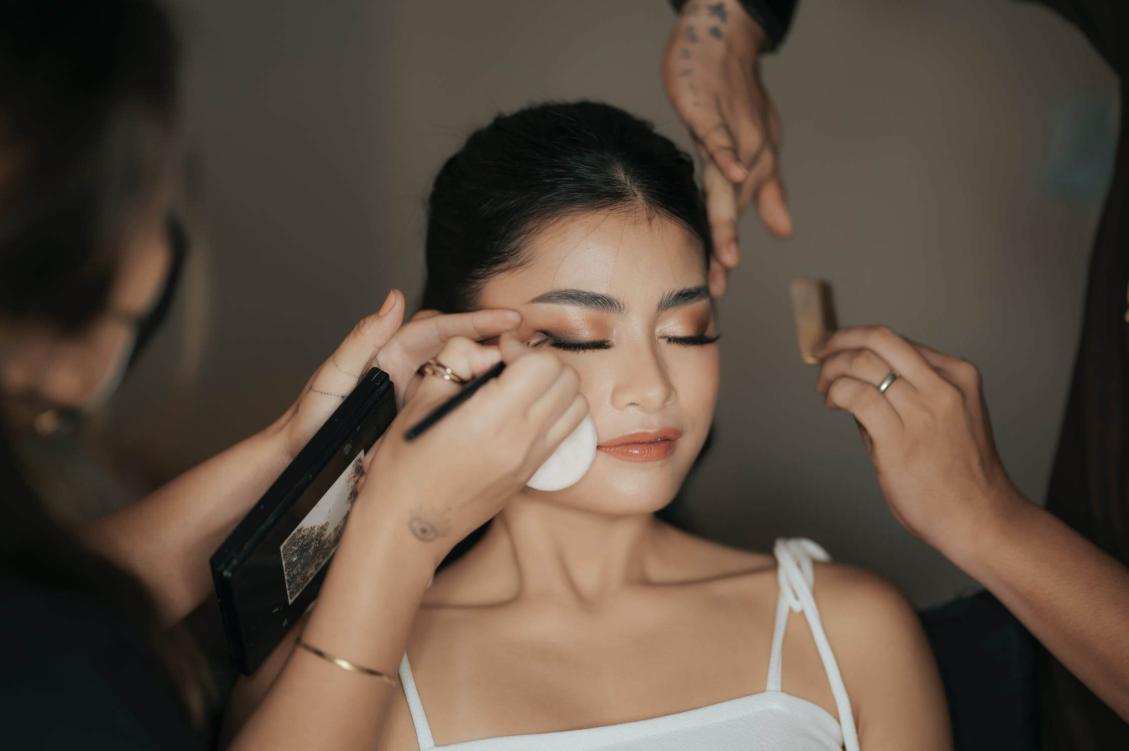 Eye Makeup Techniques for Enhancing Your Natural Beauty