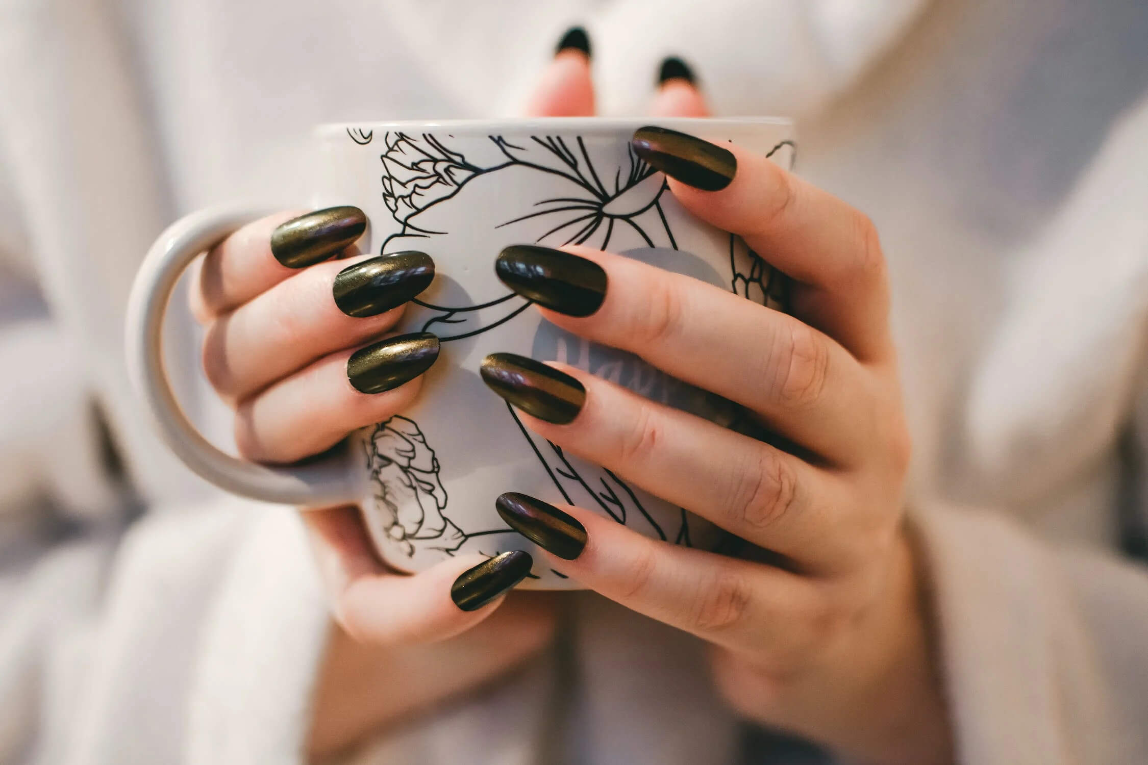 How to Grow Your Strong and Long Nails Naturally - BeFashionable