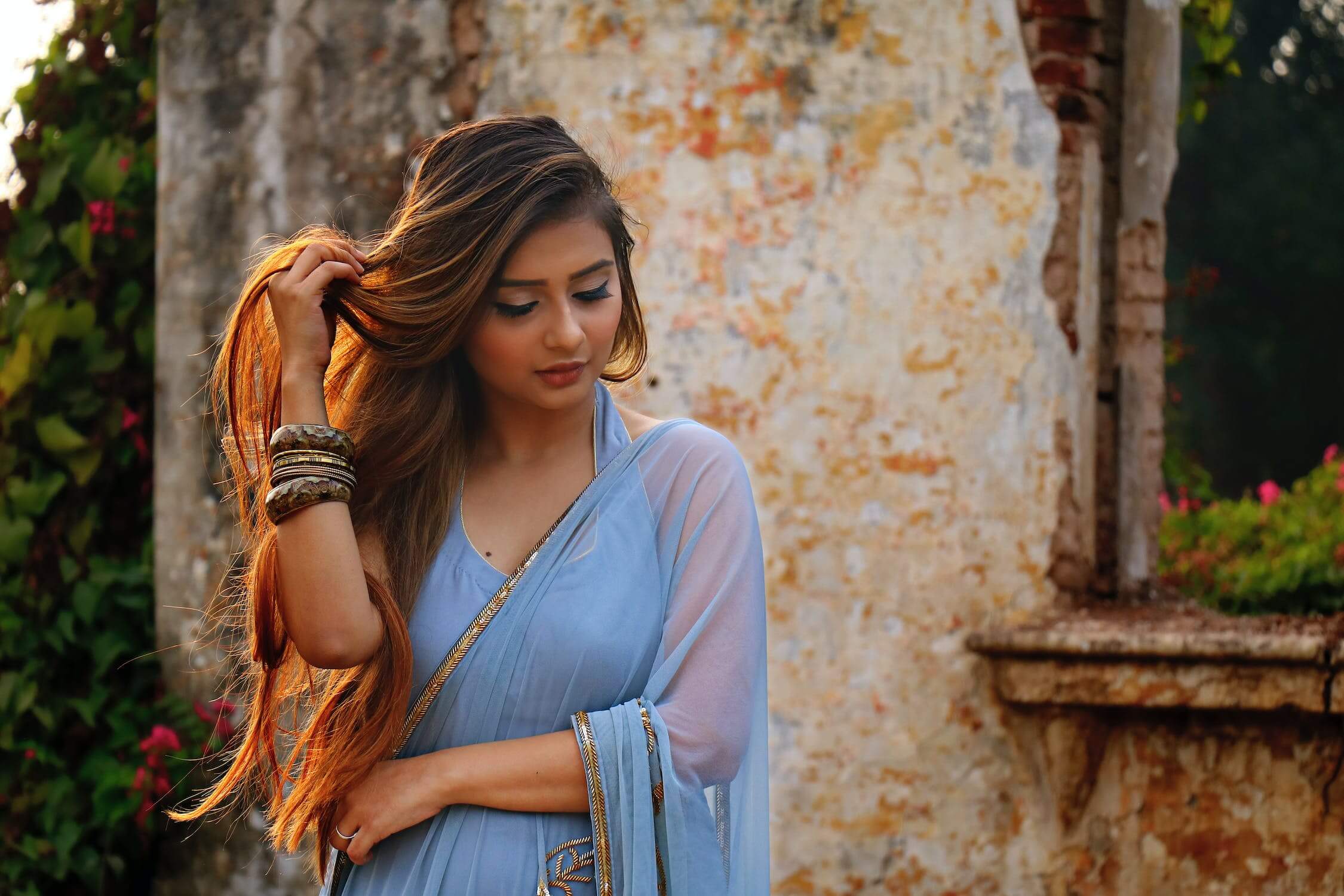 Tradition Meets Modernity: Exploring the Latest Indian Fashion Trend